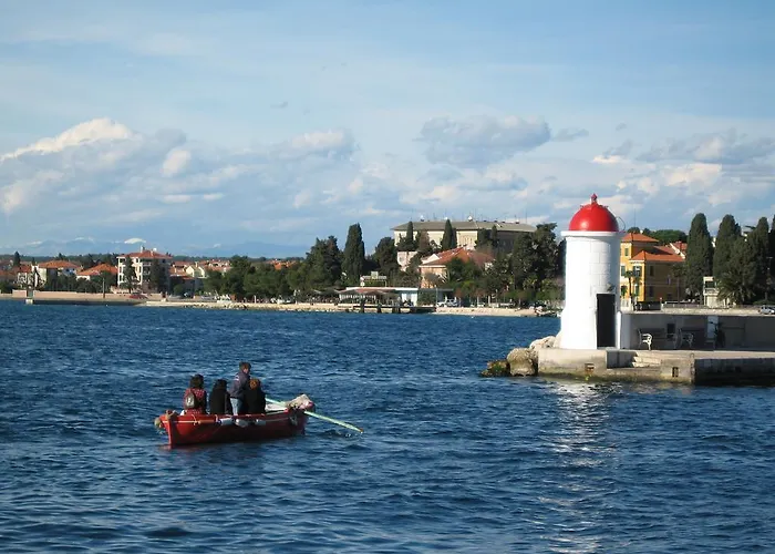 The White House Croatia Apartman *